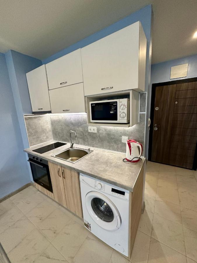 Joy Station Appartment 2 Sofia Bagian luar foto